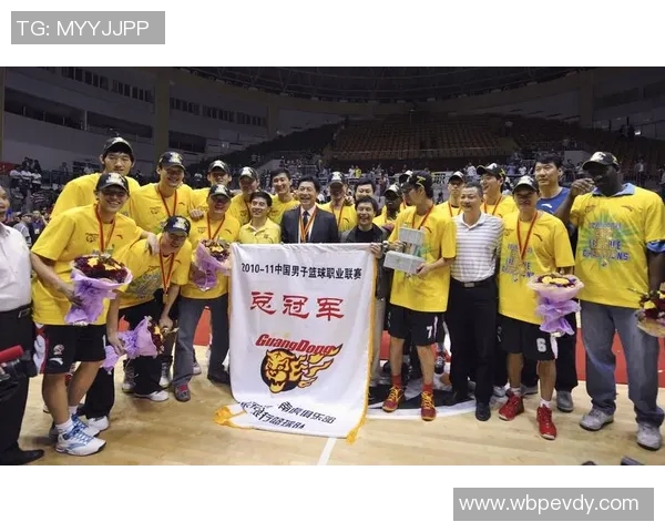 全运会精彩回顾：成都篮球队速度优势助力夺冠之路