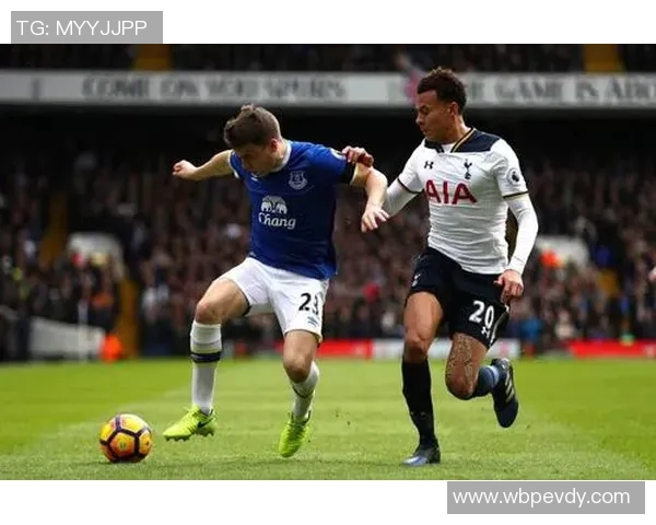 北京篮球队战术解析:从进攻防守到团队配合的全面探讨 北京篮球队战术解析:从进攻防守到团队配合的全面探讨