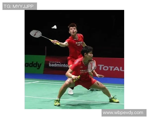 广州羽毛球队与武汉羽毛球队赛后分析灵活性对比与战术启示 广州羽毛球队与武汉羽毛球队赛后分析灵活性对比与战术启示